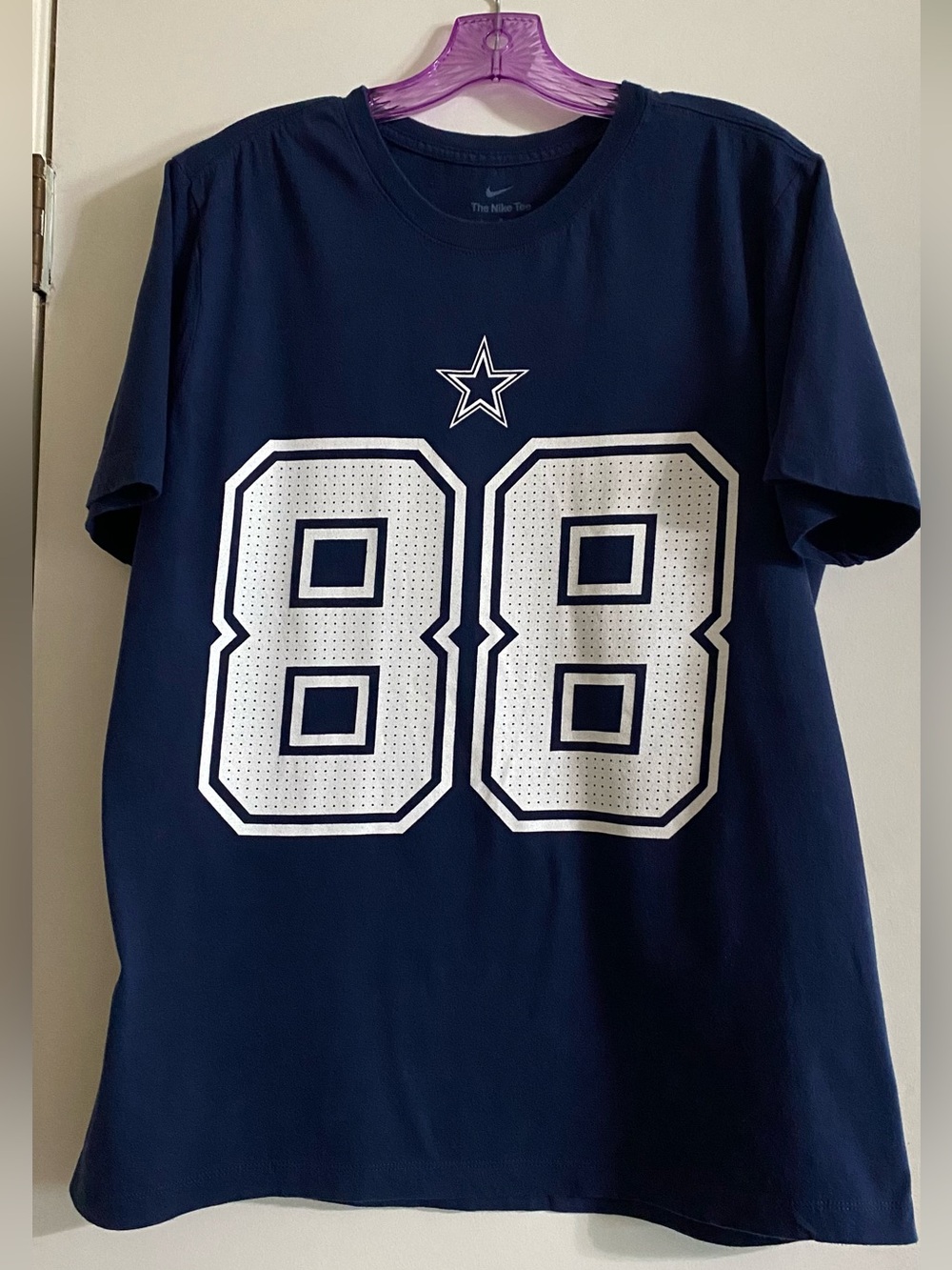 Nike Men's Navy T‑Shirt with White 88 and Star Graphic LAMB